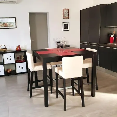 Castelroc #Bulle De Tranquilite #Parking# Golden Nest Διαμέρισμα *